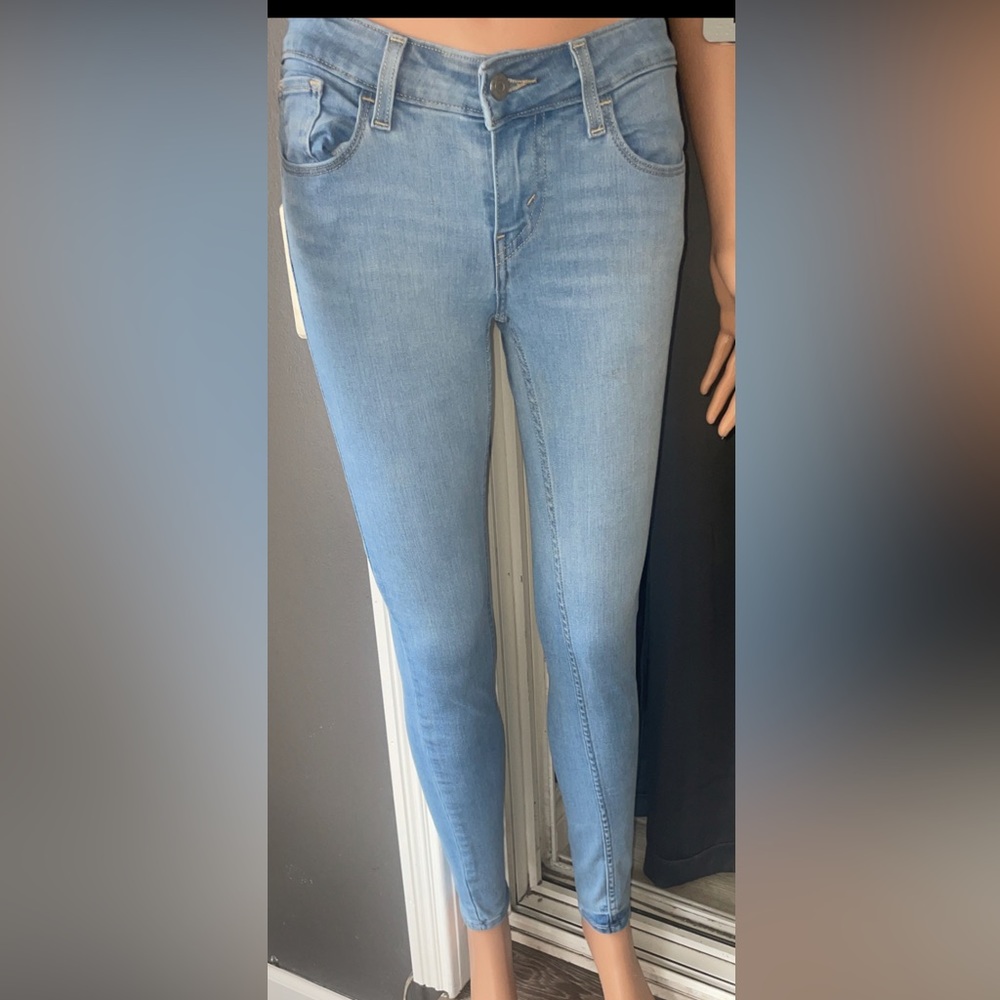 Levi’s 535 Super Skinny Light Wash Stretch Size 26